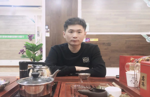 “世”在人為 | 世友地板大同經(jīng)銷商郝建強：知行合一，自強不息全力以赴創(chuàng)奇績