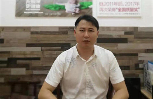 “世”在人為 | 世友地板桂林經(jīng)銷商何少兵：持之以恒，堅持不懈地做好每一件事才是真正的成功